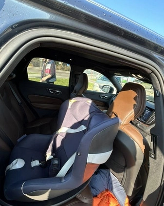 Volvo XC 60 cena 159900 przebieg: 18900, rok produkcji 2022 z Białystok małe 781